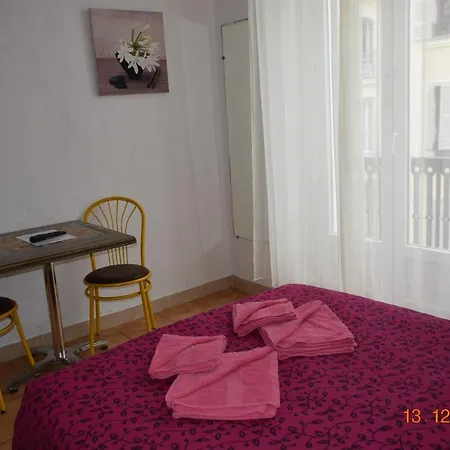 Adonis Apartmanhotel Nizza