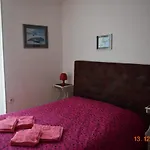 Adonis Aparthotel