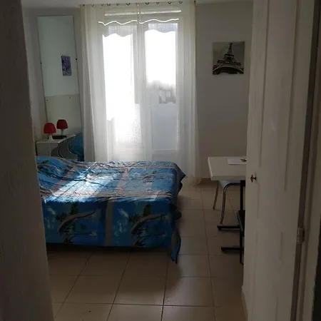 Adonis Aparthotel Nizza