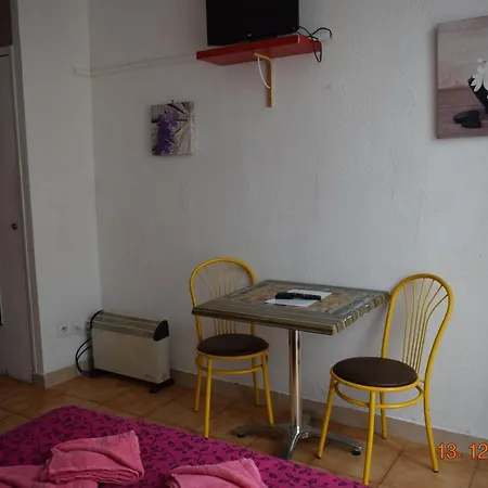 Résidence Adonis Apartahotel 3*