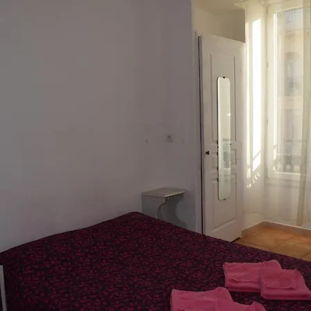 Aparthotel Adonis Nizza