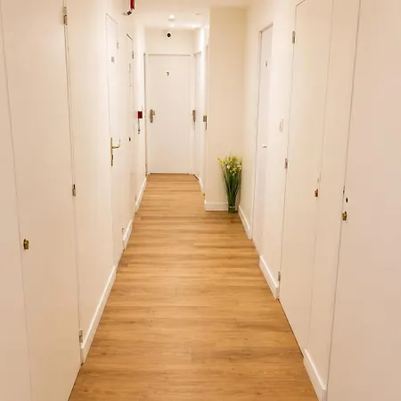 Hotel apartamentowy Adonis 3*