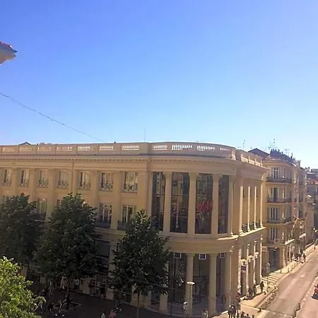 Adonis Aparthotel 3*